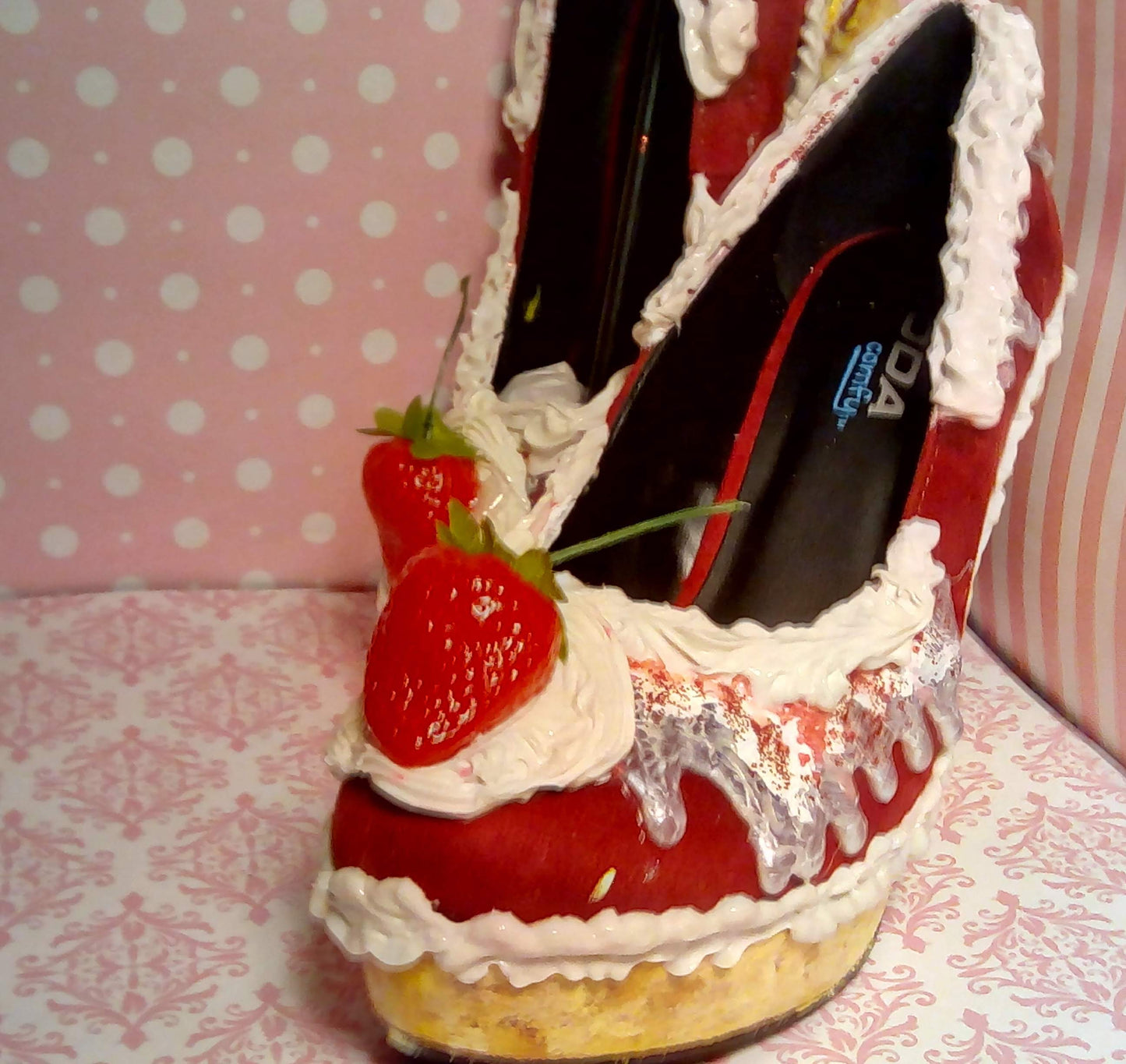 🍓 Strawberry Shortcake Cake Wedge Heels