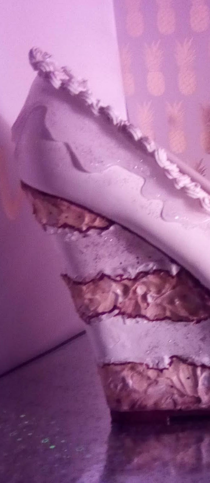 ✨️ Royal Wedding Cake Wedge Heels